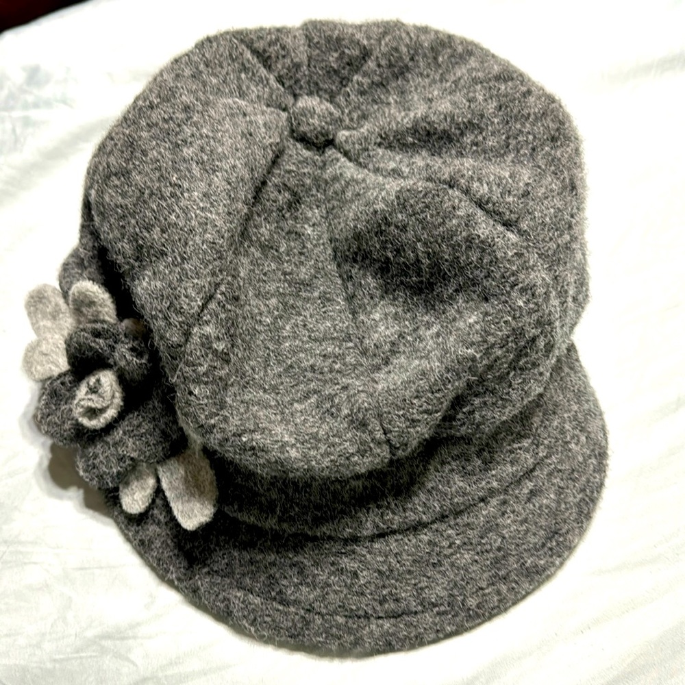 Cappellificio Bordoni Italy Wool Hat Cap NWT Gray Floral Newsboy